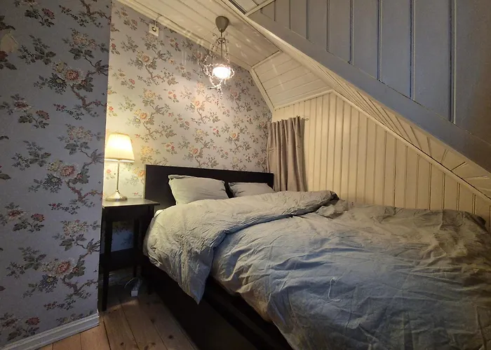 Nydelig Hus Med Privat Hage Og Fantastisk Utsikt Over Fisketorget, Bryggen Og Sentrum Lägenhet Bergen